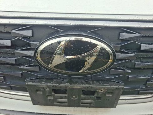 Used 2022 Hyundai Ioniq SEL FWD image 13