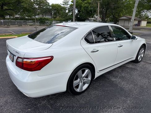Used 2010 Lexus LS 460 RWD image 4