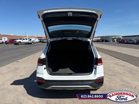 Used 2023 Volkswagen Taos S image 9