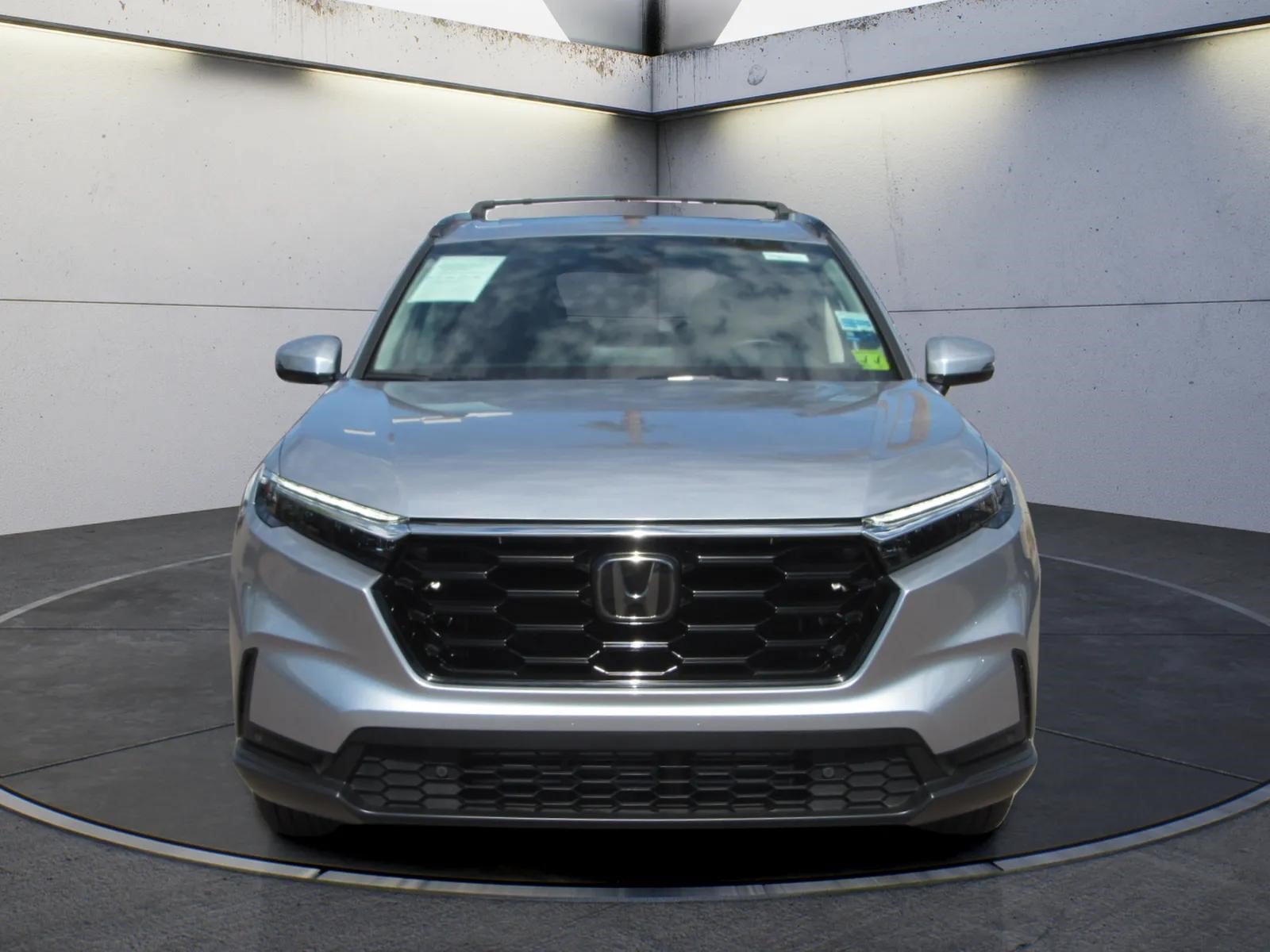 Used 2026 Honda CR-V EX-L image 3
