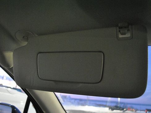 Used 2024 Buick Enclave Avenir w/ Avenir Technology Package image 29