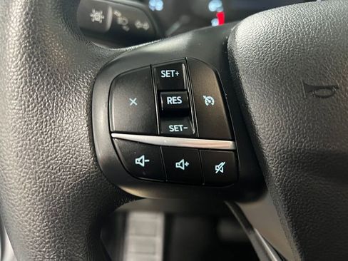 Used 2021 Ford Escape SE image 9