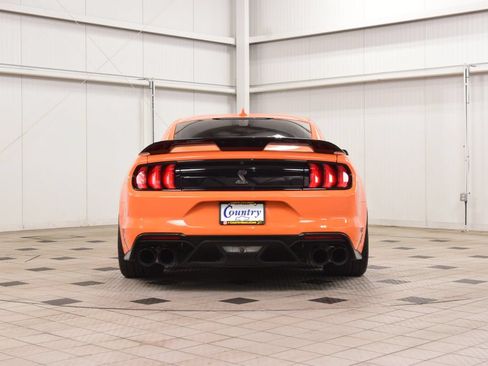 Used 2021 Ford Mustang Shelby GT500 w/ Technology Package RWD image 7