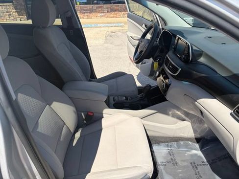 Used 2021 Hyundai Tucson SE w/ Winter Weather Package AWD/4WD image 34