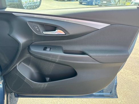 New 2026 Buick Envista Preferred FWD image 33