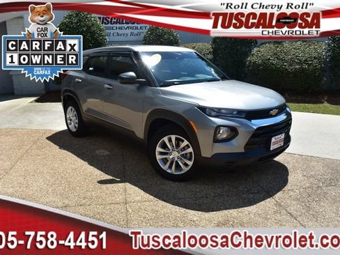 Used 2023 Chevrolet TrailBlazer LS FWD image 1