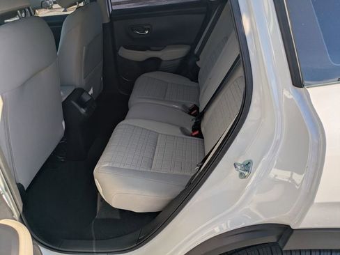 Used 2024 Honda HR-V LX image 28