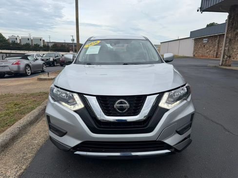 Used 2020 Nissan Rogue S AWD/4WD image 2
