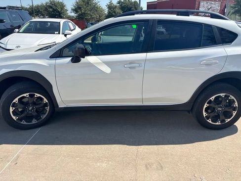 Used 2021 Subaru Crosstrek 2.0i AWD/4WD image 5
