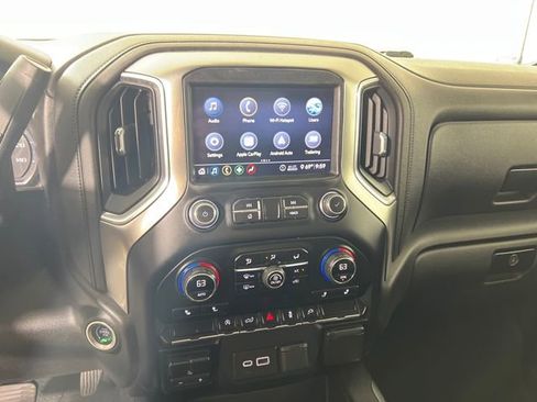 Used 2020 Chevrolet Silverado 1500 RST w/ Texas Edition RWD image 18