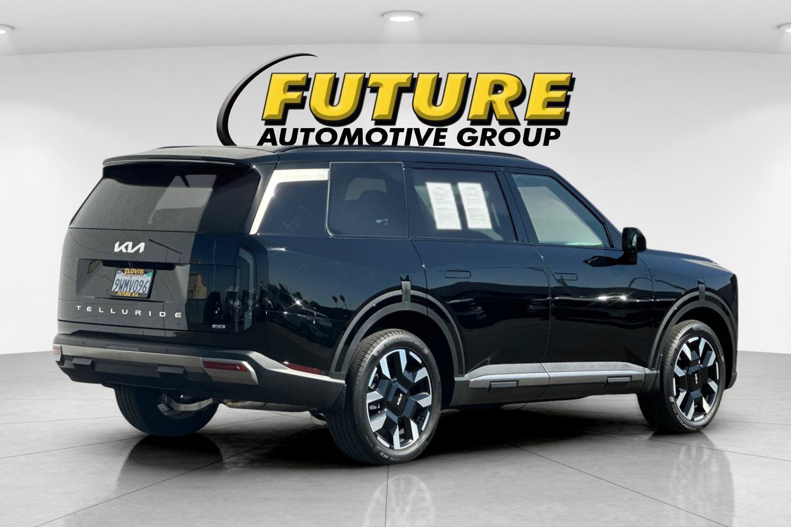 Used 2027 Kia Telluride S AWD/4WD image 4