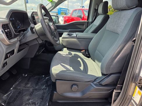 Used 2023 Ford F150 XLT w/ Trailer Tow Package image 5