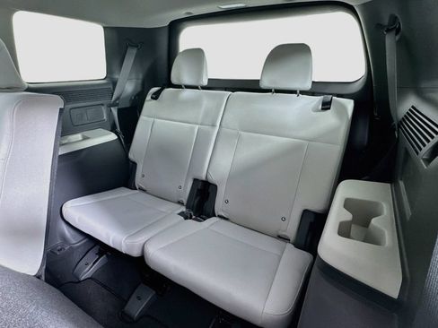 Used 2026 Hyundai Santa Fe SE FWD image 27