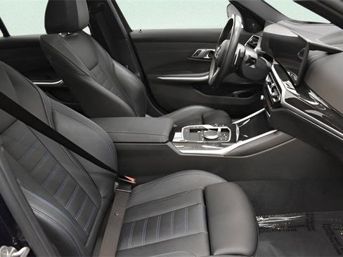 Used 2023 BMW M340i xDrive image 21