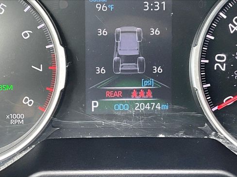 Used 2022 Toyota RAV4 XLE Premium FWD image 19