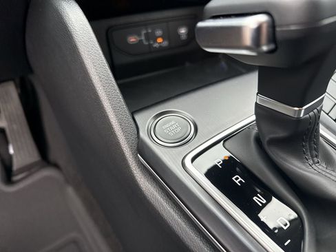 New 2026 Kia Sportage LX FWD image 27