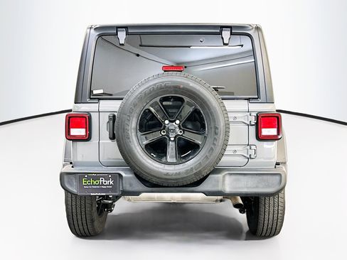 Used 2023 Jeep Wrangler Unlimited Sport image 7