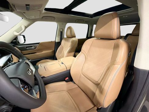 Certified 2026 INFINITI QX80 Luxe w/ Cargo Package RWD image 5