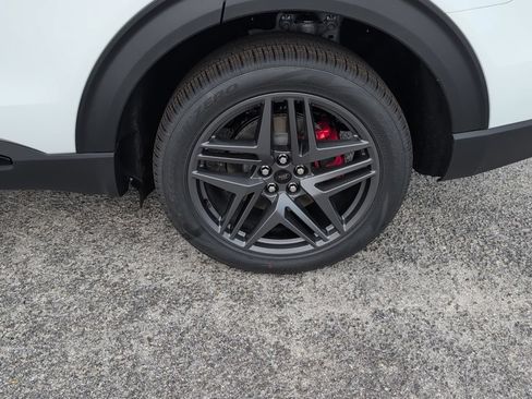 New 2026 Ford Explorer ST AWD/4WD image 15