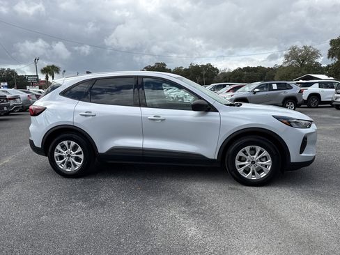 Used 2025 Ford Escape Active FWD image 6