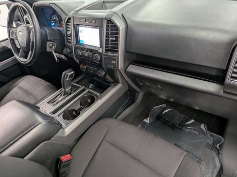 Used 2018 Ford F150 XLT w/ Equipment Group 302A Luxury AWD/4WD image 30