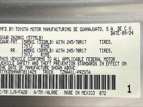 Used 2024 Toyota Tacoma SR image 18