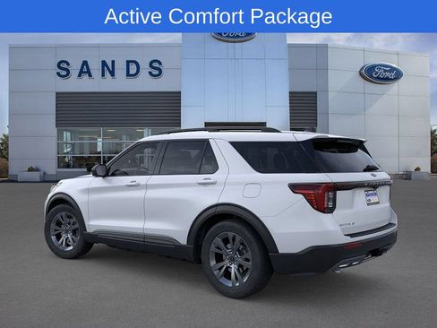 New 2026 Ford Explorer Active w/ Active Comfort Package AWD/4WD image 4