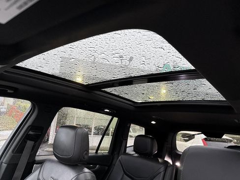 Used 2020 Cadillac XT6 Sport image 33