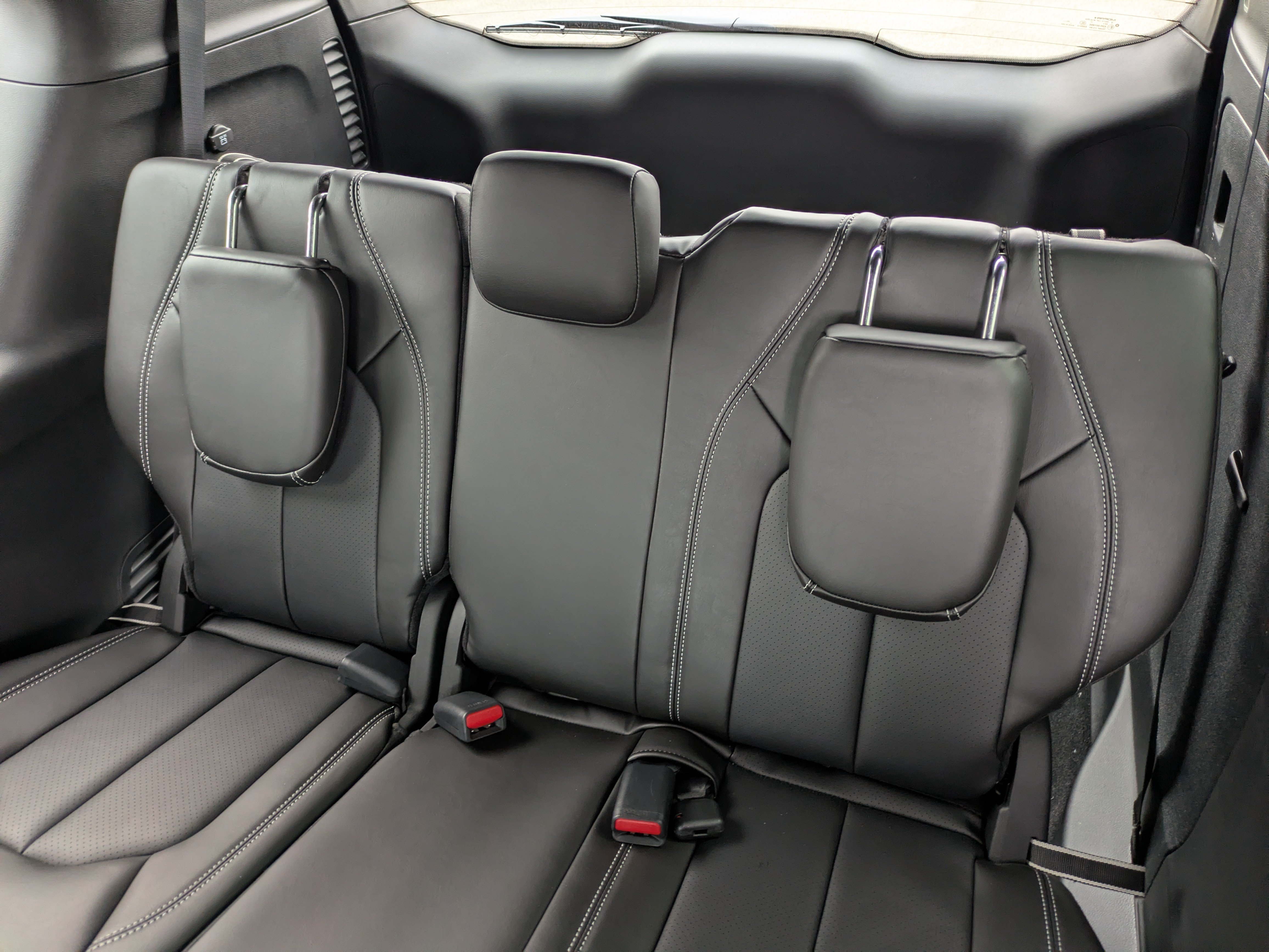 Used 2026 Chrysler Pacifica Select FWD image 11