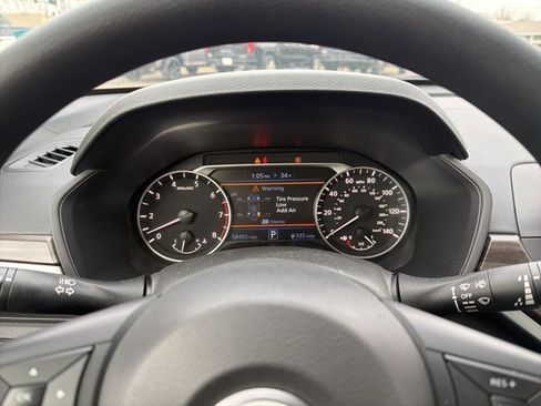 Used 2024 Nissan Altima 2.5 SV image 41