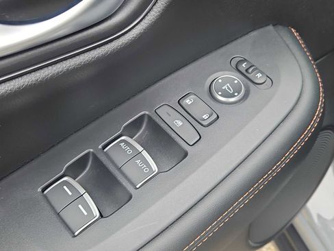 Certified 2024 Honda HR-V Sport image 16