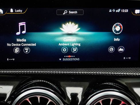 Used 2022 Mercedes-Benz A 220 image 27