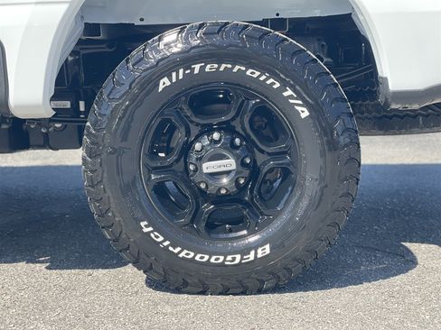 Used 2024 Ford F250 XLT w/ XLT Premium Package AWD/4WD image 40