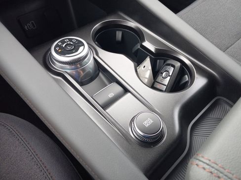 New 2026 Ford Explorer Active image 23