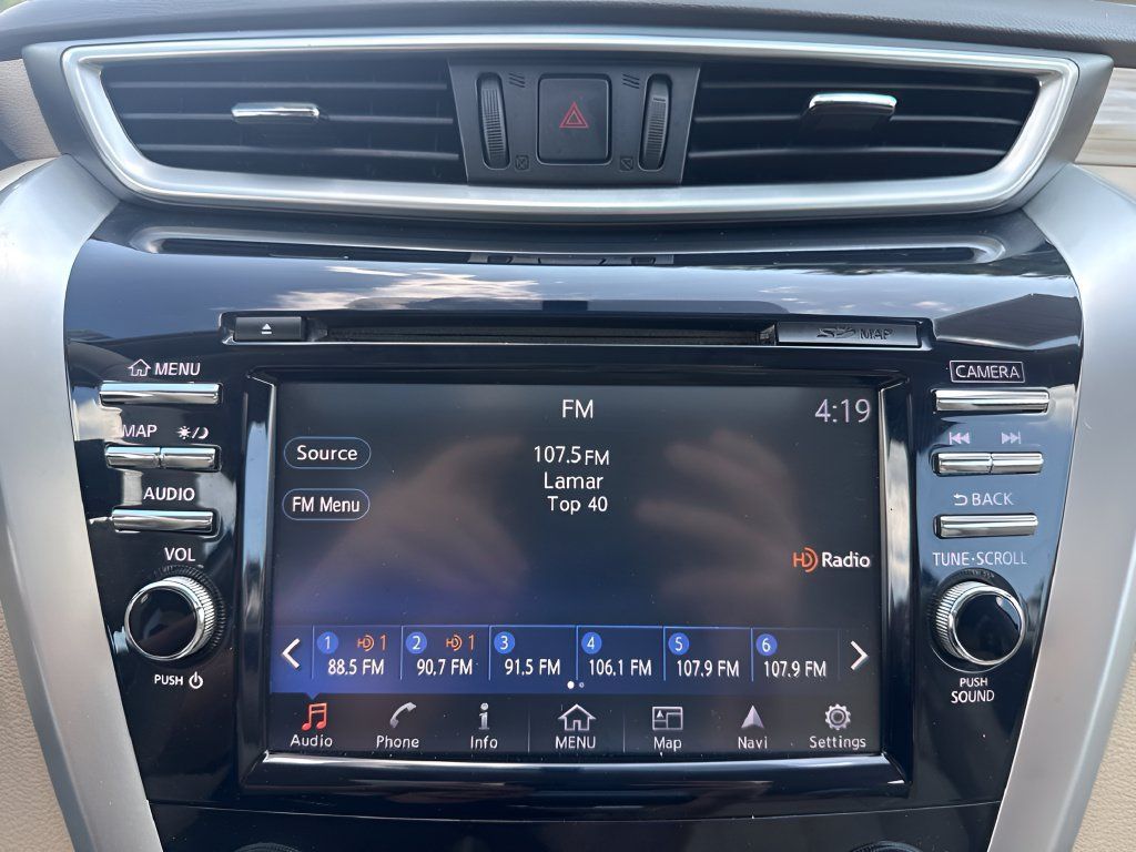 Used 2017 Nissan Murano Platinum w/ Platinum Technology Package FWD image 19