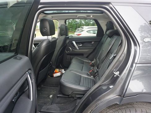 Used 2020 Land Rover Discovery Sport S image 14