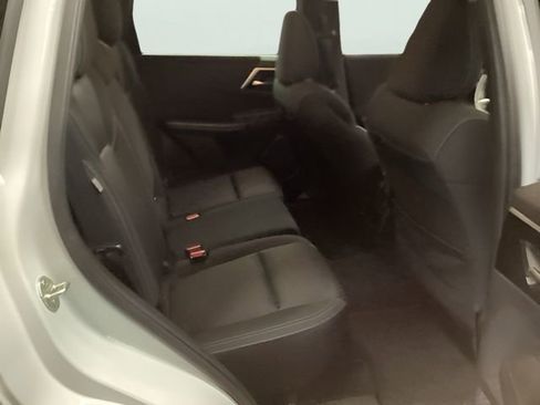 Used 2022 Mitsubishi Outlander ES image 20