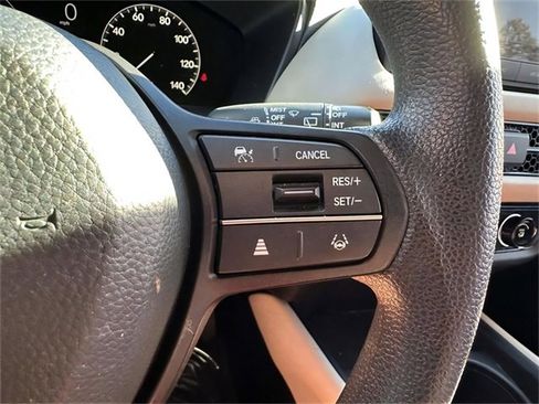 Used 2023 Honda HR-V LX image 14