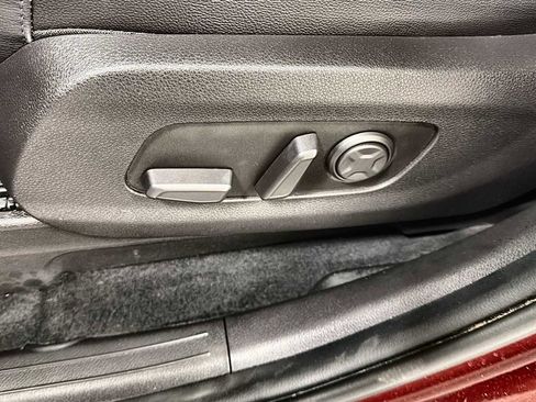 Used 2022 Kia Carnival SX Prestige FWD image 14