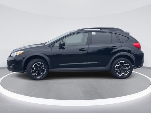 Used 2015 Subaru Crosstrek 2.0i Premium AWD/4WD image 4