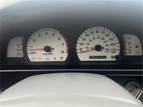 Used 2002 Toyota Tacoma PreRunner image 15