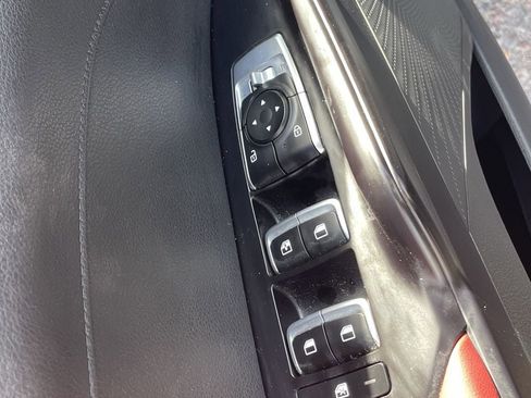 Used 2024 Kia K5 GT-Line w/ GT-Line Premium Package FWD image 8