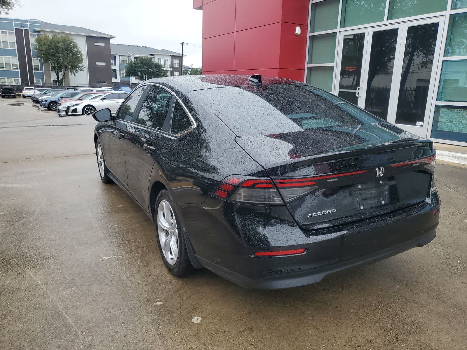 Used 2024 Honda Accord LX image 4