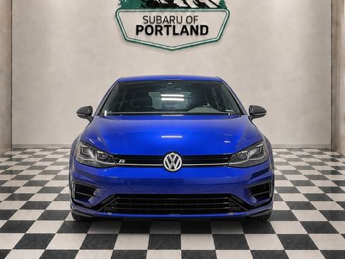 Used 2019 Volkswagen Golf R 4-Door AWD/4WD image 2