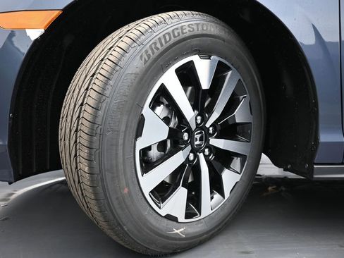 New 2026 Honda Odyssey EX-L image 40