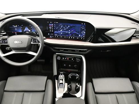 Used 2025 Audi Q5 Premium Plus w/ Premium Plus AWD/4WD image 22