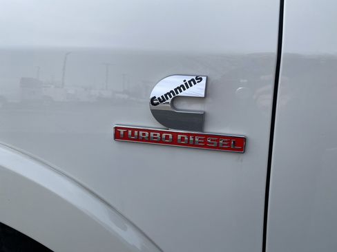 Used 2023 RAM 2500 Limited image 40