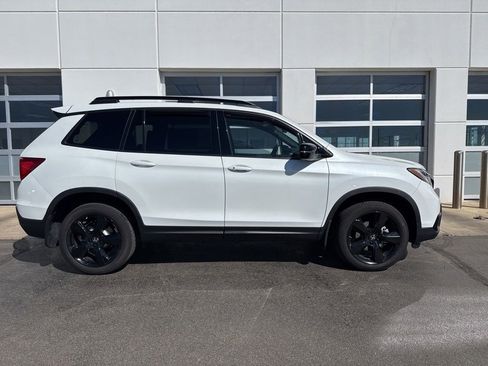 Used 2021 Honda Passport Elite image 3