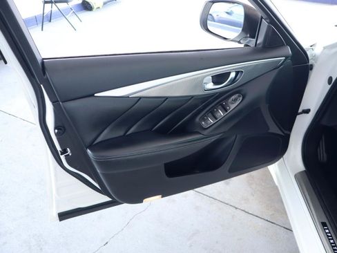 Used 2014 INFINITI Q50 AWD w/ Navigation Package image 12