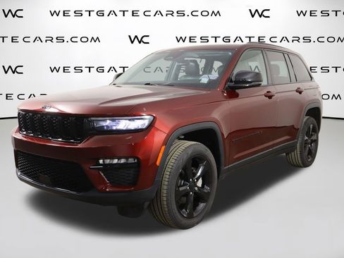 Used 2023 Jeep Grand Cherokee Limited w/ Black Appearance Package image 1